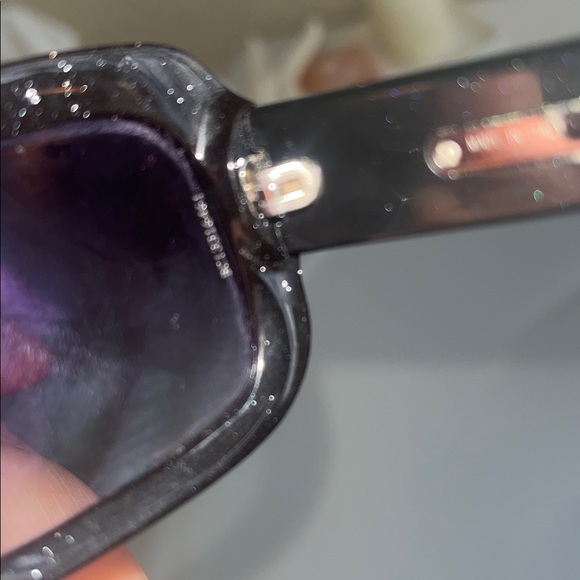 Chanel sunglasses - Picture 6 of 9